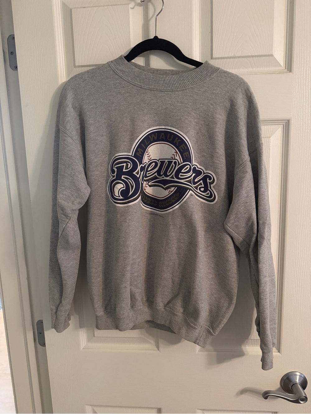 Vintage Milwaukee Brewers Gray Crewneck Sweatshirt